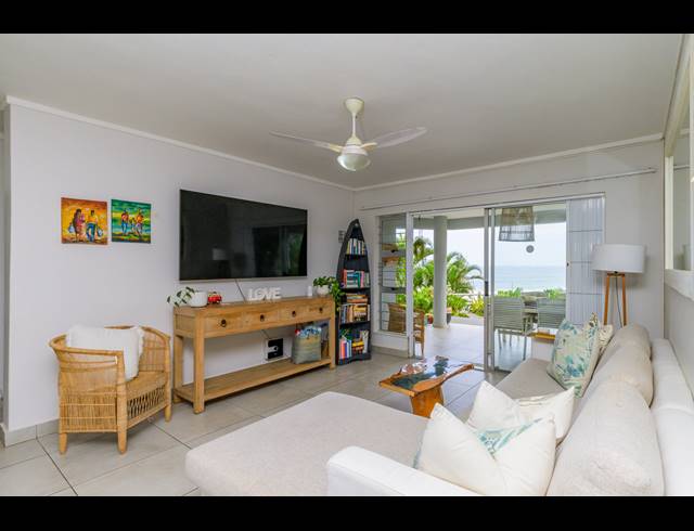 3 BEDROOM APARTMENT FOR SALE IN NEWSEL BEACH